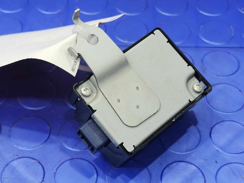 2010-2015 Toyota Prius 1.8L Smart Door Lock Receiver Module OEM 89740-47050