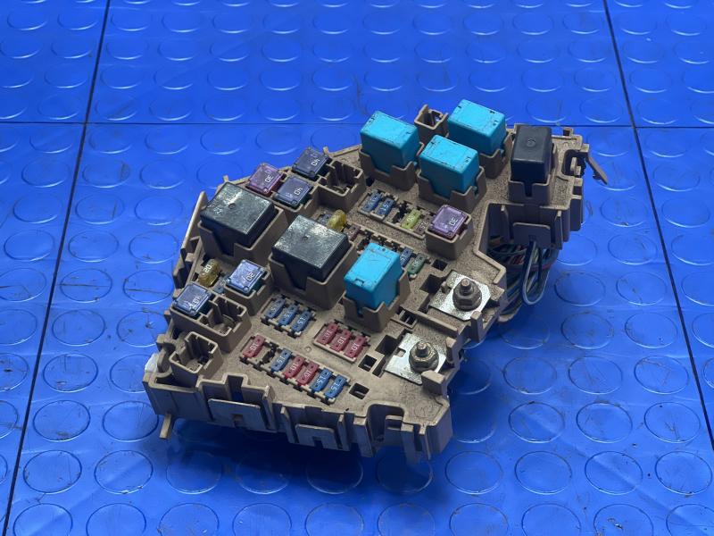 2006 Mazda Miata Cabin Fuse Box