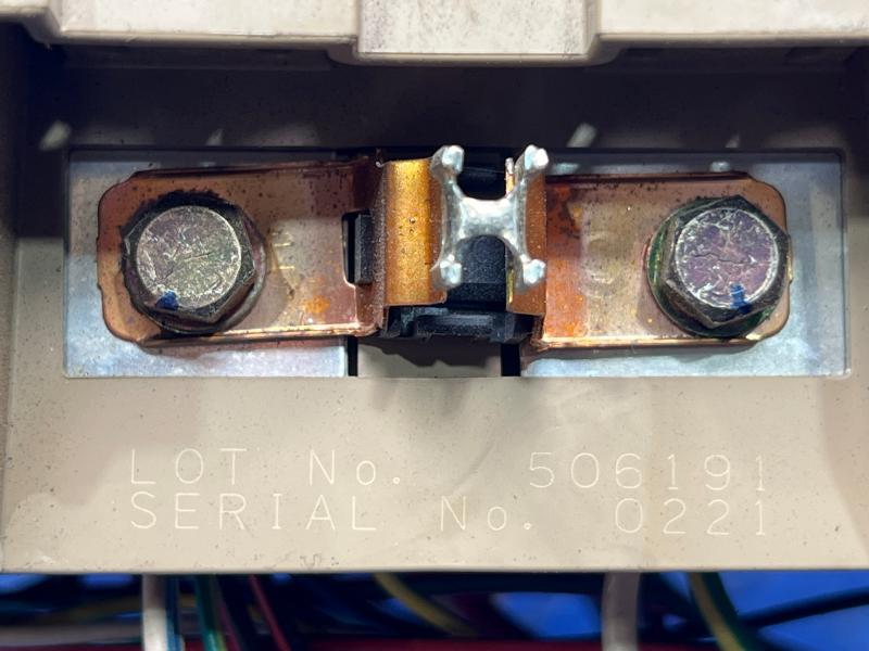 2006 Mazda Miata Cabin Fuse Box