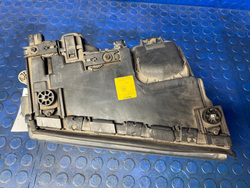 1997 BMW 740I Headlamp Assembly