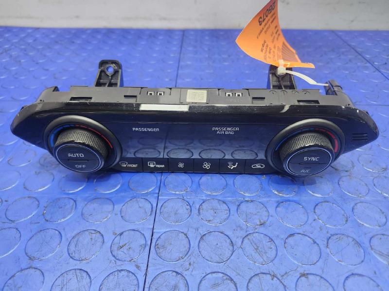 2019 Kia Forte Heater A/C Control