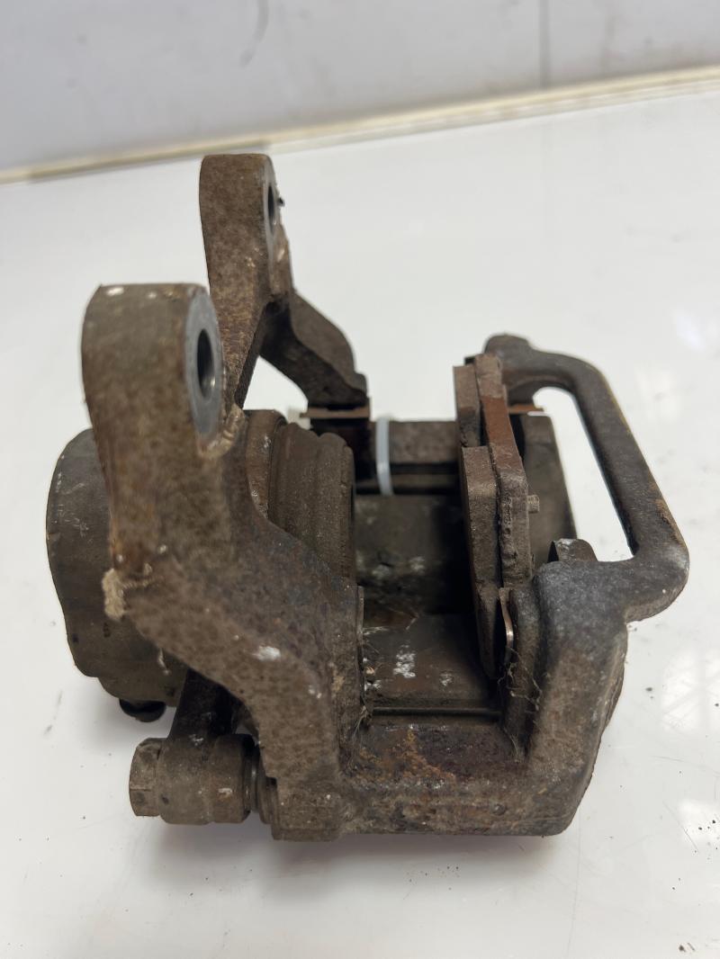 2012 - 2016 Dodge Charger R/T Rear Brake Caliper LH Driver Side OEM 5142565AB