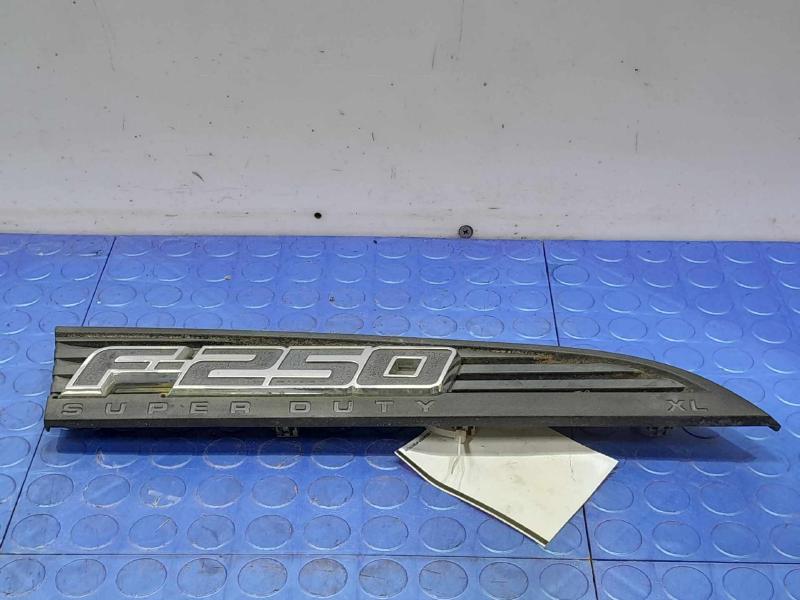 2013 Ford F-250 Super Duty Fender Moulding