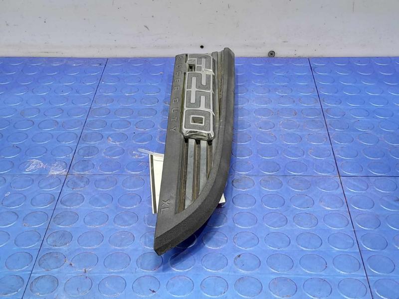 2013 Ford F-250 Super Duty Fender Moulding