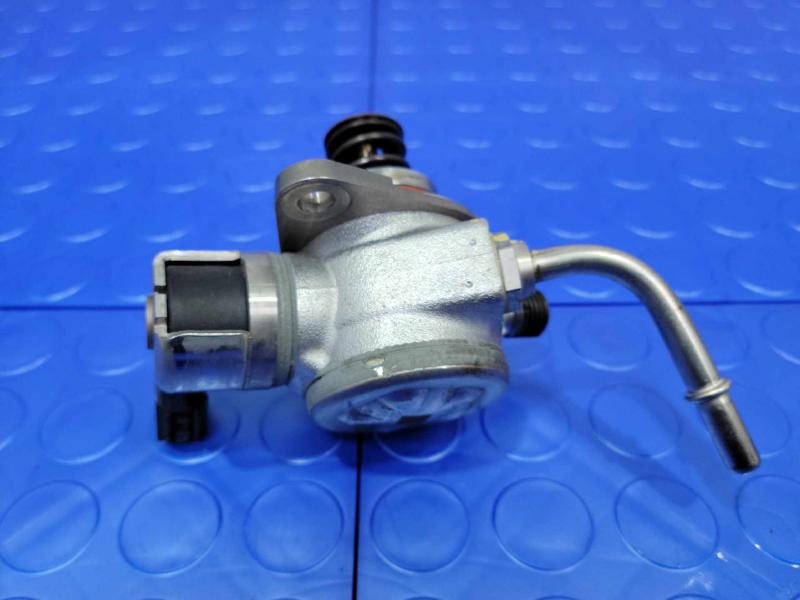 2016-2020 Volvo XC90 High Pressure Direct Injection Fuel Pump OEM 31392104