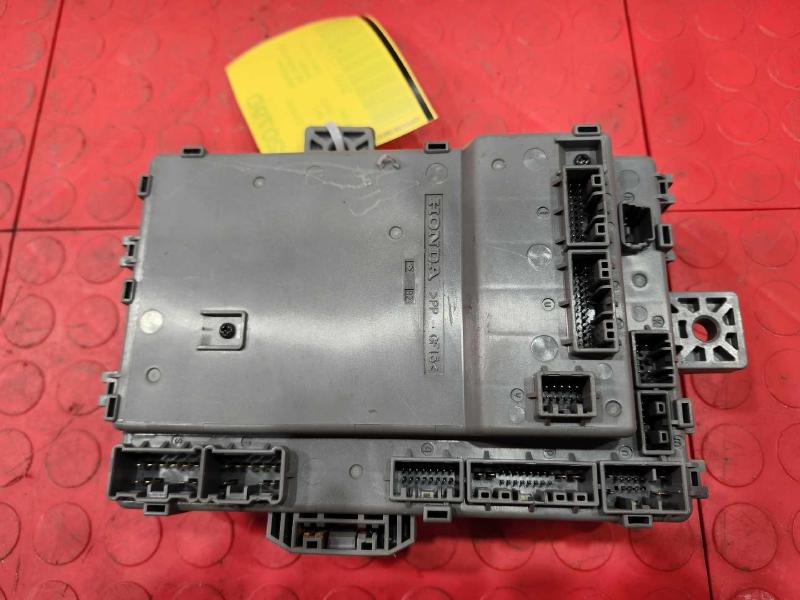 2012 Honda Civic 1.5L Hybrid Multiplex Junction Block Cabin Fuse Box OEM 38200-TR2-A012