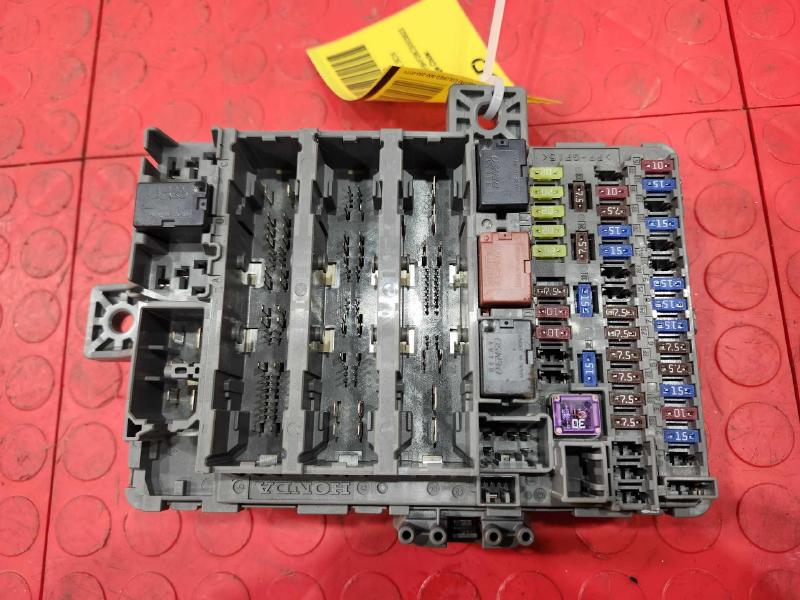 2012 Honda Civic 1.5L Hybrid Multiplex Junction Block Cabin Fuse Box OEM 38200-TR2-A012