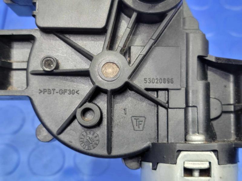 2009 Volkswagen Tiguan Wiper Motor Rear