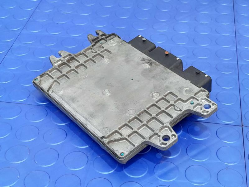 2015 Nissan Versa Engine/Motor Brain Box