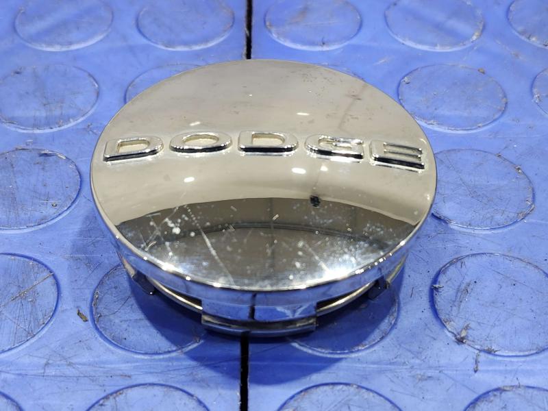 2017 Dodge Grand Caravan Center Cap