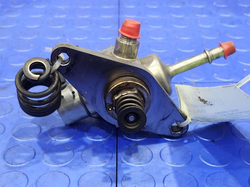2015 GMC Yukon XL Fuel Pump