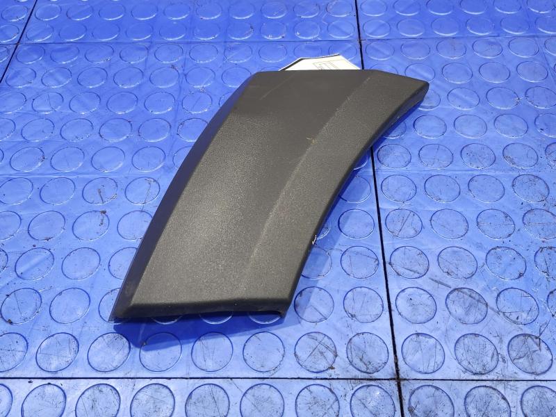 2012 Mercedes Sprinter Fender Moulding