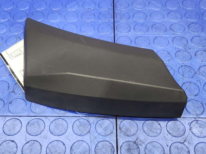 2012 Mercedes Sprinter Fender Moulding