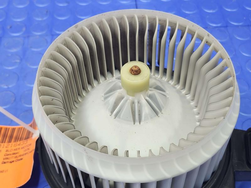 2015 Toyota Corolla Blower Motor