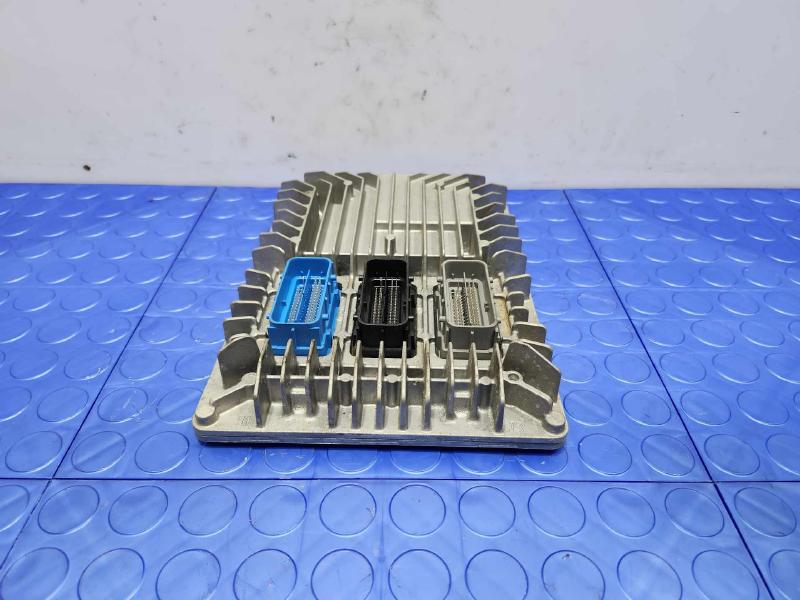 2014-2015 Cadillac CTS 2.0L Electronic Control Module ECU ECM PCM OEM 12653998