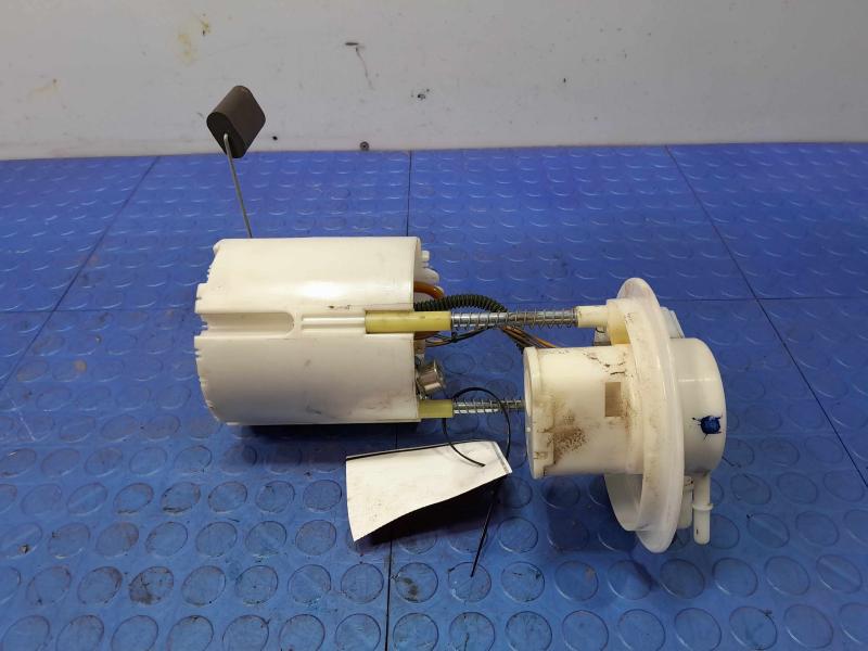 2015-2016 Chrysler 200 2.4L Fuel Pump Assembly Genuine OEM 68109892AC