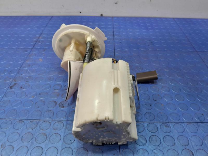 2015-2016 Chrysler 200 2.4L Fuel Pump Assembly Genuine OEM 68109892AC