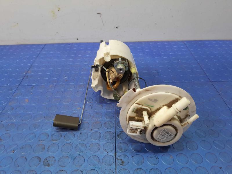 2015-2016 Chrysler 200 2.4L Fuel Pump Assembly Genuine OEM 68109892AC