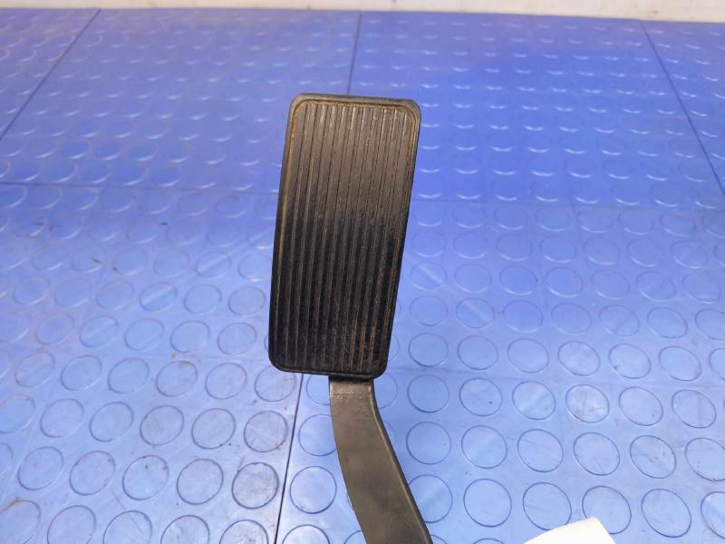 2011 Ford F-250 Super Duty Pedal Assembly