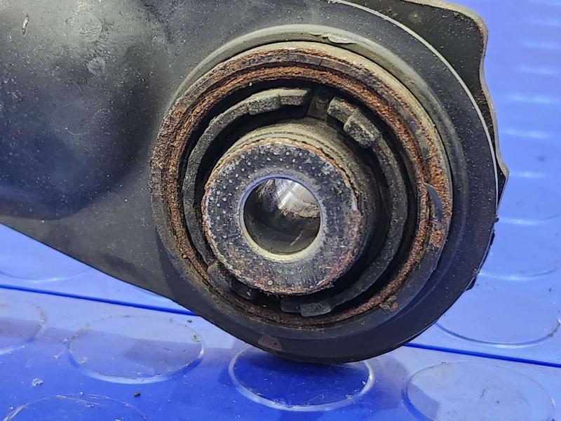 2013 Honda Civic Lower Control Arm Rr