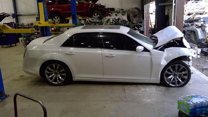 2014 Chrysler 300 Air Bag