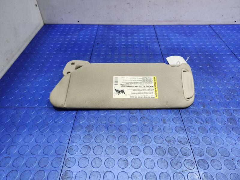 2007 Hummer H3 Sun Visor