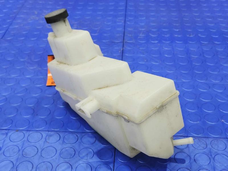 2015 Nissan Rogue Coolant Recovery Bottle