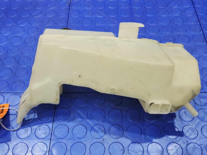 2015 Nissan Rogue Coolant Recovery Bottle