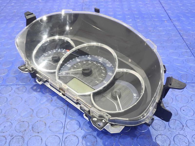 2016 Toyota Corolla Speedometer