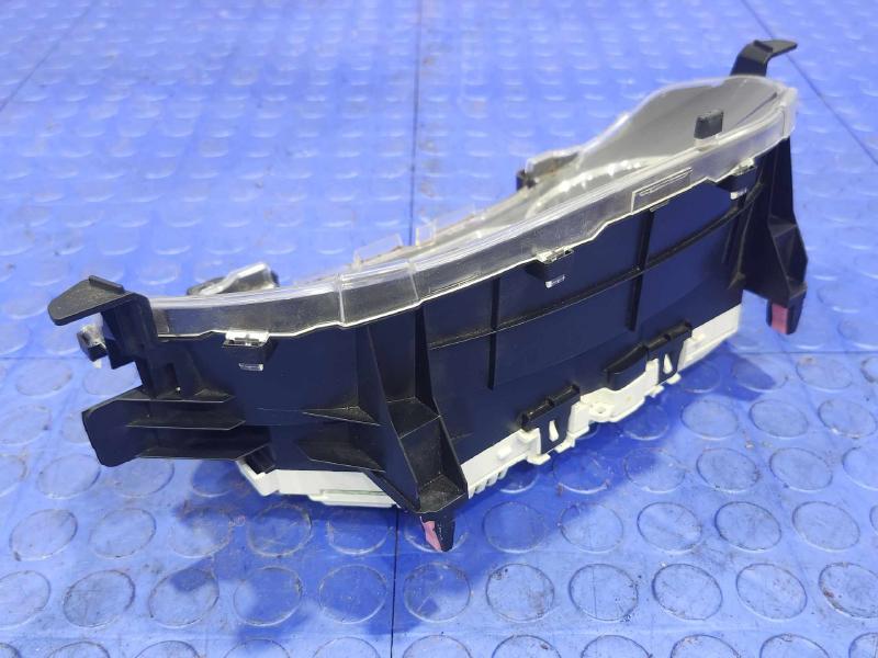2016 Toyota Corolla Speedometer