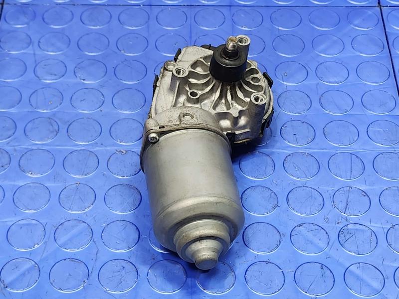 2010 Toyota Prius Wiper Motor Front