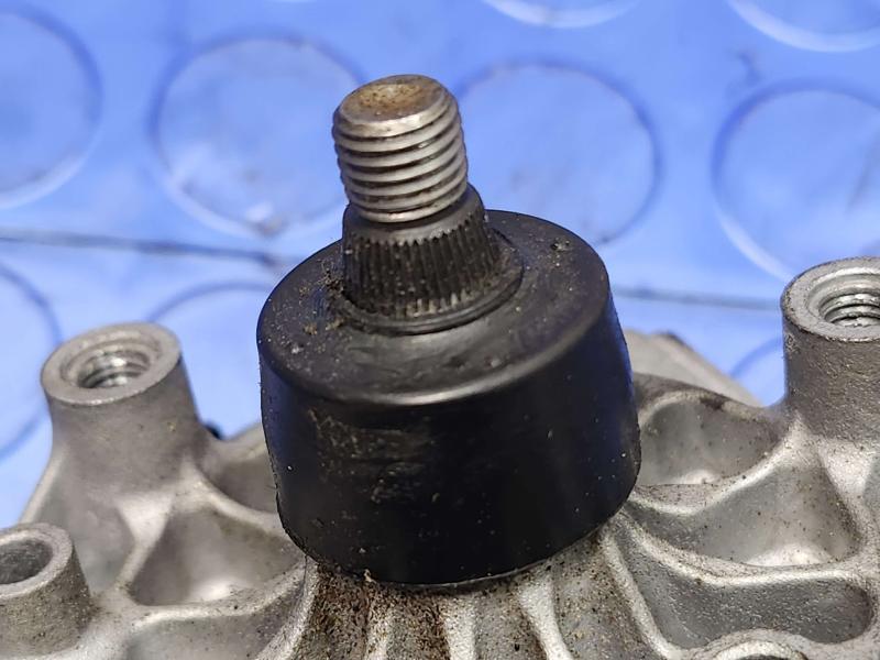 2010 Toyota Prius Wiper Motor Front
