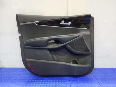 2017 Kia Sorento Front Door Trim Panel
