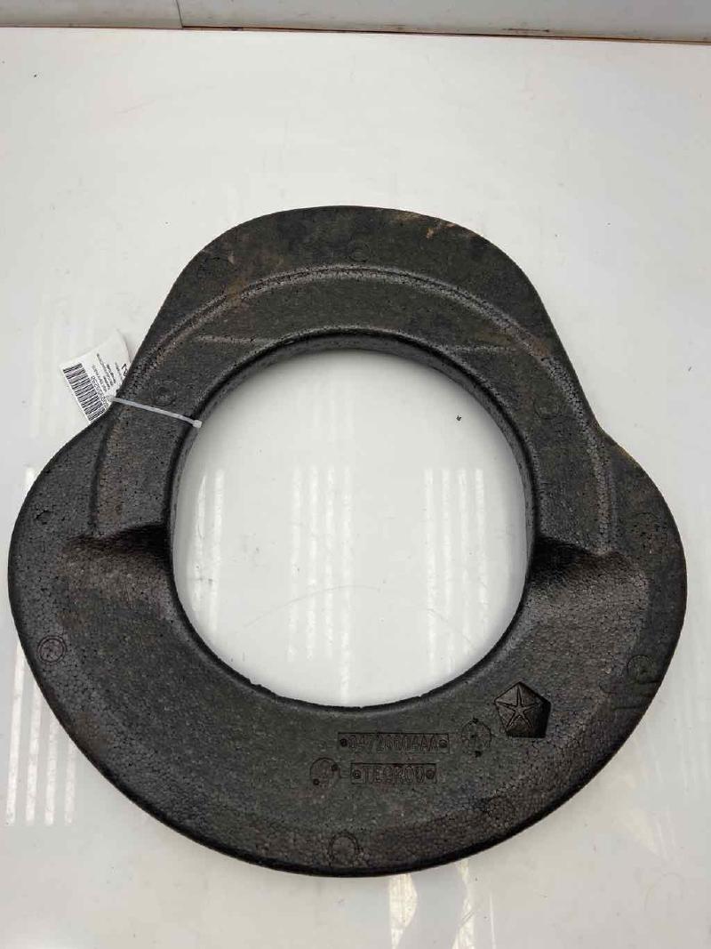 2016-2021 Jeep Grand Cherokee Trunk Compact Spare Tire Spacer Oem 04726604AA