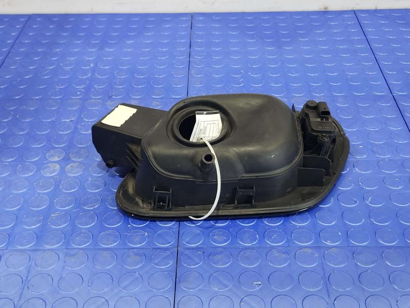 2020 Volkswagen Passat Fuel Tank Door