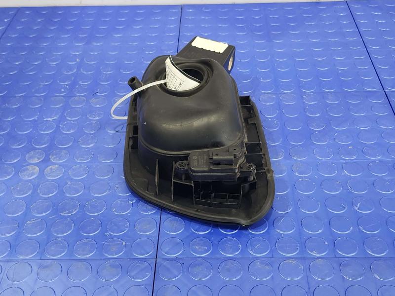 2020 Volkswagen Passat Fuel Tank Door