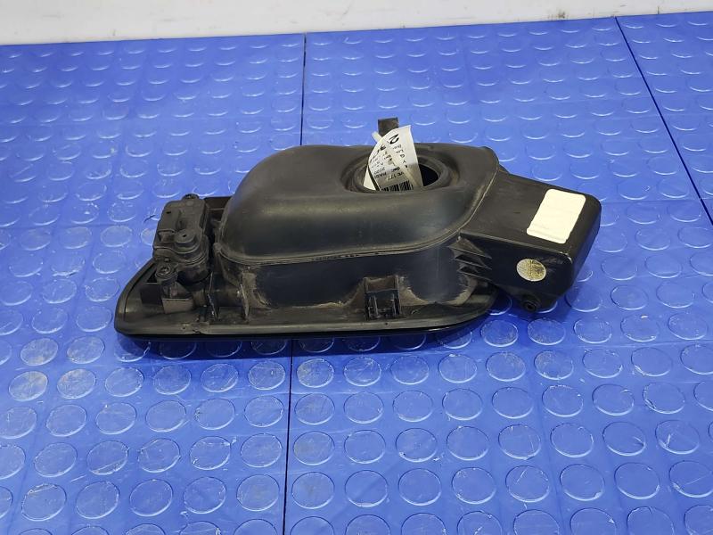 2020 Volkswagen Passat Fuel Tank Door