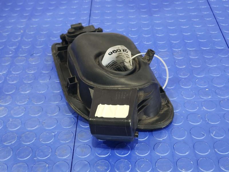 2020 Volkswagen Passat Fuel Tank Door
