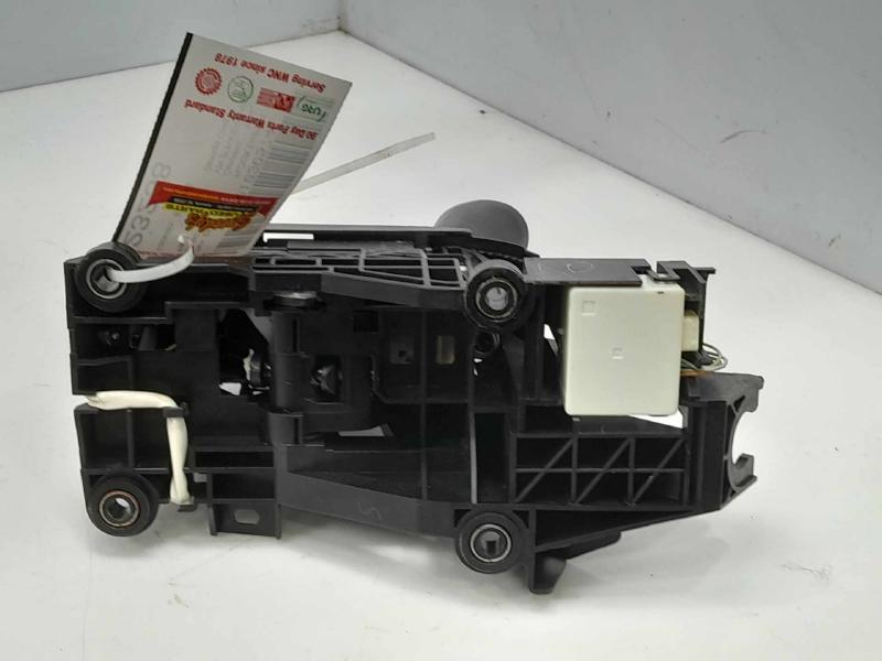 2006 - 2012 Toyota RAV4 Automatic Gear Shifter Assembly OEM 33560-0R020