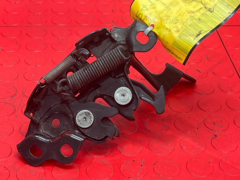 2011-2017 Infiniti QX56 QX80 Hood Lock Latch Assembly Genuine OEM 656011LA0A