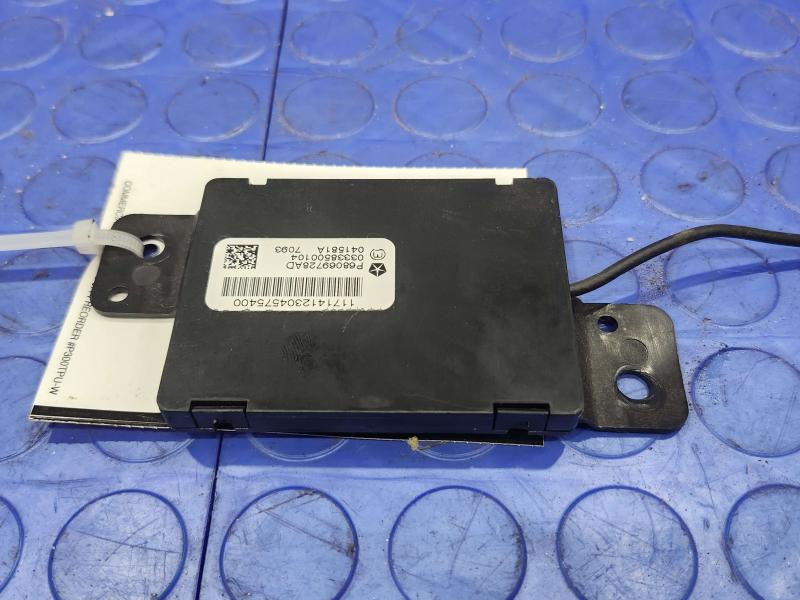 2014-2020 Dodge Grand Caravan Keyless Entry Antenna Genuine OEM 68069728AD