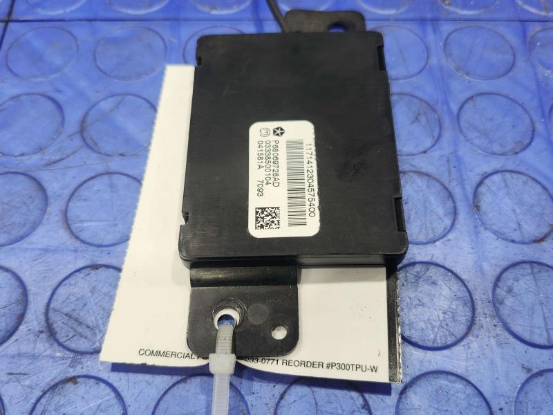 2014-2020 Dodge Grand Caravan Keyless Entry Antenna Genuine OEM 68069728AD