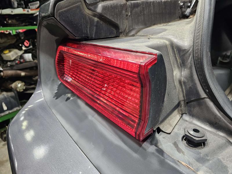 2014 Dodge Challenger Tail Light Assembly