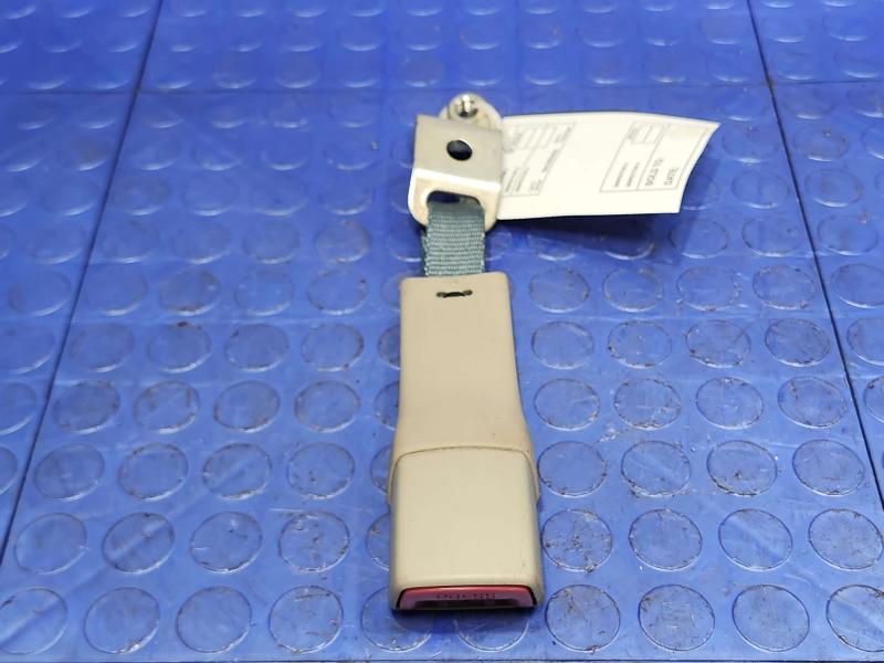2013 Toyota Prius Rear Seat Belt
