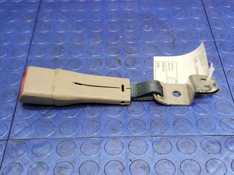 2013 Toyota Prius Rear Seat Belt