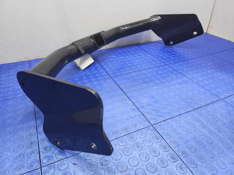 2011-2024 Dodge Durango Trailer Hitch Receiver Curt 13182