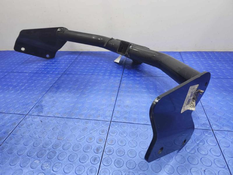 2011-2024 Dodge Durango Trailer Hitch Receiver Curt 13182