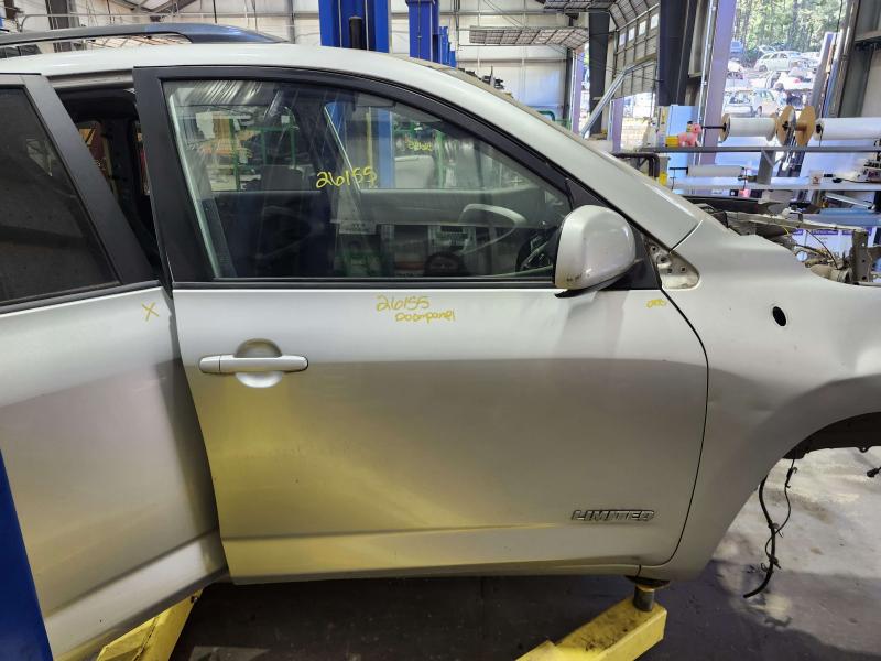 2007 Toyota RAV4 Front Door