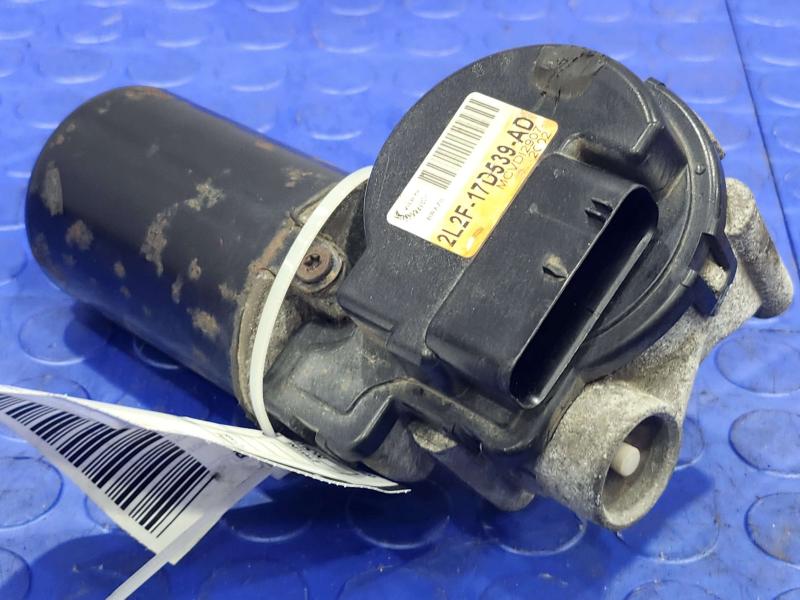 2004 Ford Explorer Wiper Motor Front