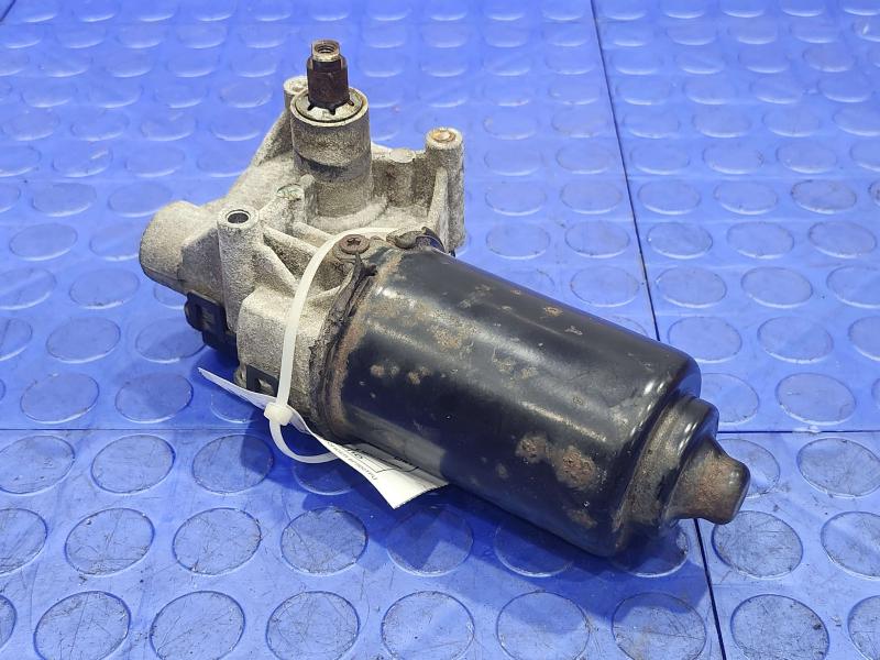 2004 Ford Explorer Wiper Motor Front